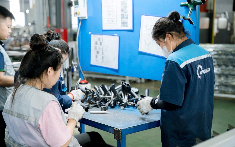 Doanh nghiệp Việt trong chuỗi cung ứng của VinFast: Doanh thu tăng gần 3 lần, mục tiêu thập kỷ được rút ngắn còn... 3 năm