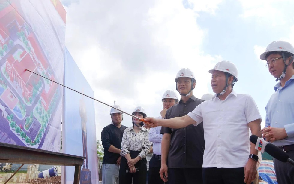 Quảng Trị: Phó Thủ tướng Lê Tiến Châu kiểm tra tiến độ các dự án trường học