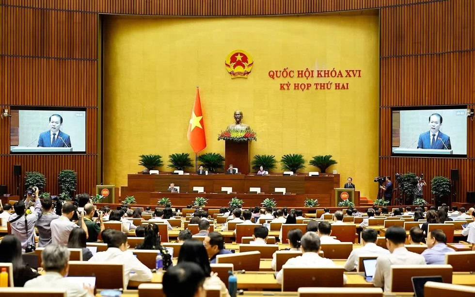Phát triển kinh tế biển gắn với nâng cao hiệu quả quản lý môi trường