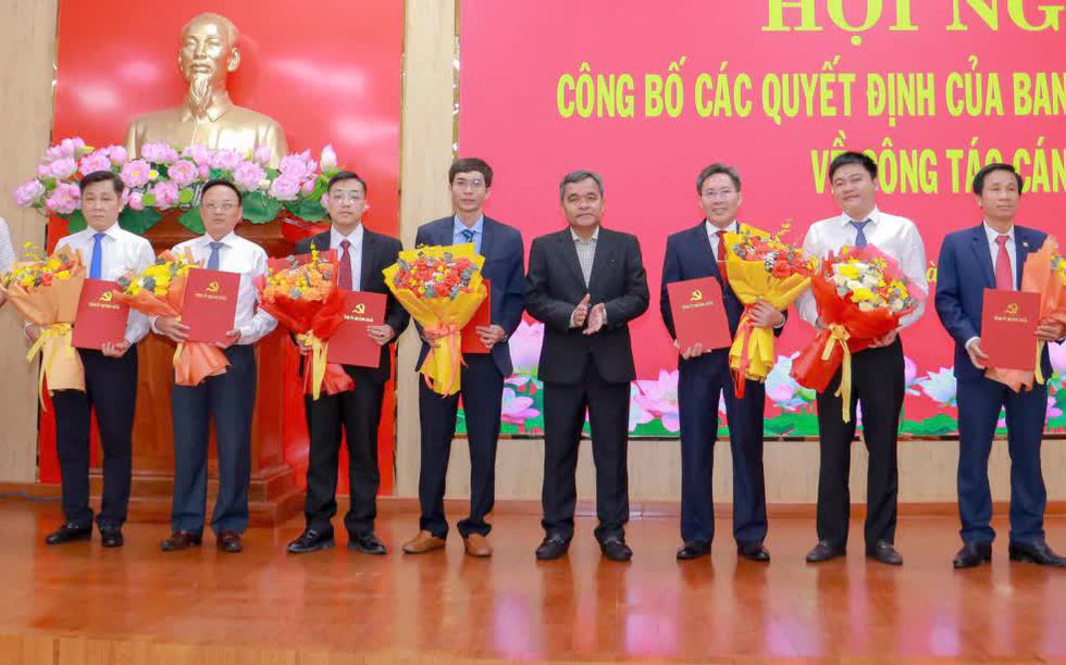 Quảng Ngãi: Công bố các quyết định quan trọng về công tác cán bộ