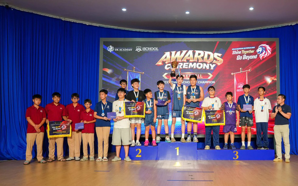 UKA & iSchool Olympics 2026: Sôi nổi tranh tài thể thao học đường