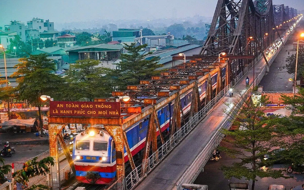 Cây cầu thép có tuổi đời lớn nhất Việt Nam chính thức hoạt động trở lại