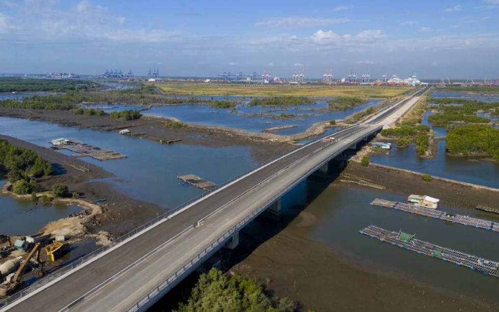 Tuyến đường 4.000 tỷ xuyên rừng ngập mặn, kết nối đến cảng nước sâu lớn nhất Việt Nam lùi thời hạn thông xe