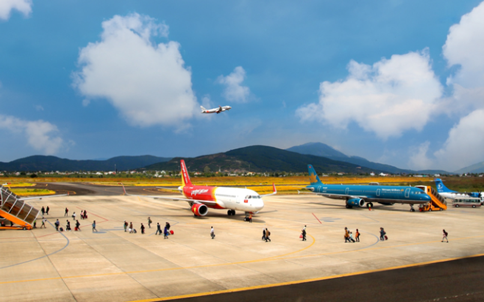 Sân bay quốc tế đầu tiên của khu vực Tây Nguyên: Xuất hiện tình trạng xuống cấp nghiêm trọng, 3 tuần nữa đóng cửa