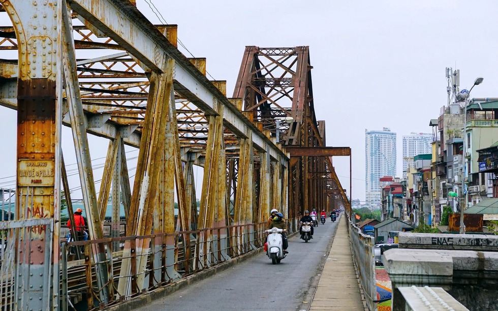 Sau sự cố tại cây cầu thép có tuổi đời lớn nhất Việt Nam, Bộ Xây dựng ra chỉ đạo ‘nóng’