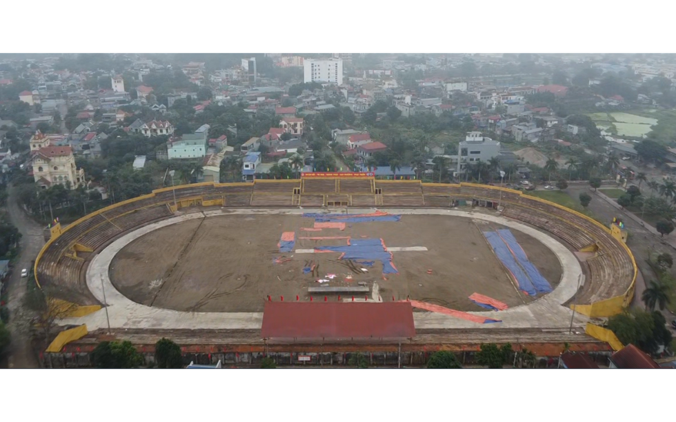 Sân vận động gần 50 năm tuổi sức chứa 16.000 chỗ ngồi: Từng là biểu tượng tự hào của ngành Gang thép Việt Nam, nay xuống cấp nghiêm trọng