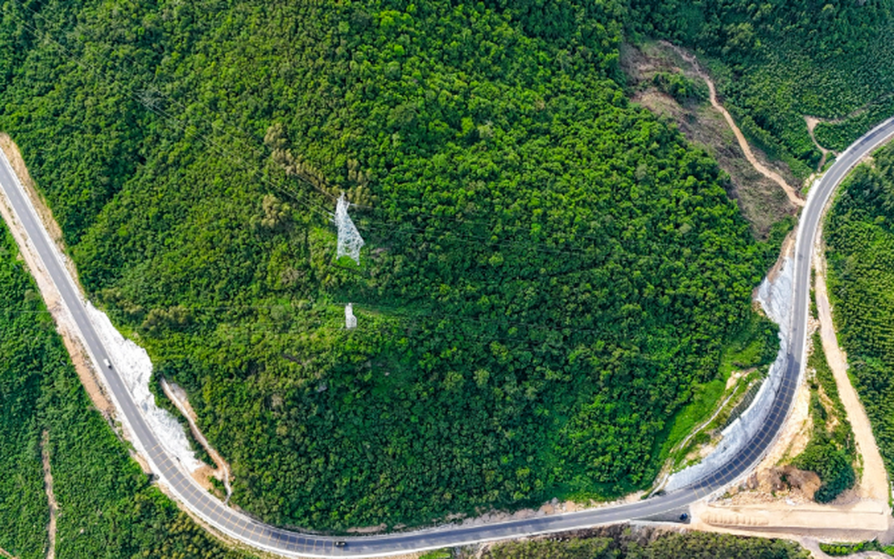 Cao tốc gần 44.000 tỷ băng qua 2 con đèo hiểm trở chạy dọc tỉnh lớn thứ 2 Việt Nam nhận chỉ đạo mới