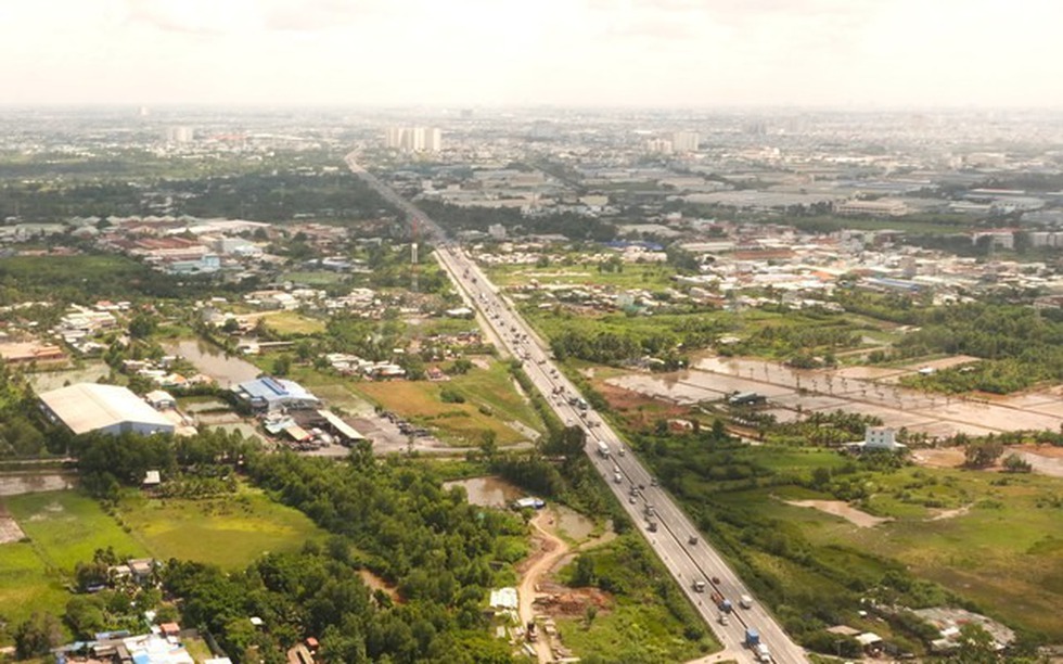 Thành phố giàu nhất Việt Nam sắp chi 10.400 tỷ ‘lên đời’ tuyến đường cửa ngõ, giải cứu kẹt xe phía Tây Bắc