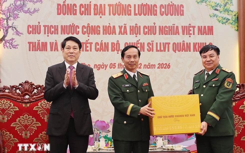 Chủ tịch nước: Chăm lo đời sống nhân dân, bảo đảm mọi người, mọi nhà vui Xuân