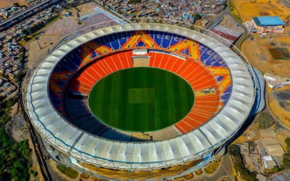 Sân vận động lớn thứ 2 thế giới 132.000 chỗ ngồi sức chứa gấp 3 lần sân Mỹ Đình của Việt Nam