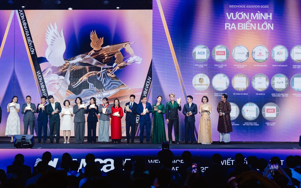 Masterise Homes "vươn mình ra biển lớn" tại WeChoice Awards 2025: Câu chuyện tái định hình chất lượng không gian sống của người Việt