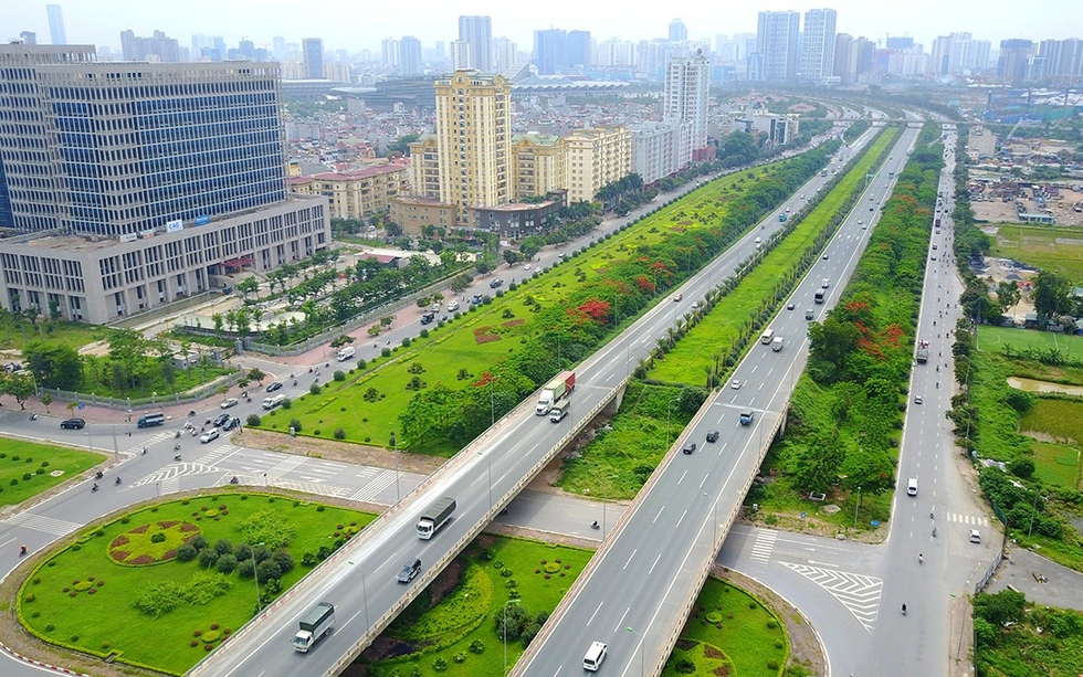 Bắt đầu từ hôm nay, đại lộ dài nhất Việt Nam tổ chức lại giao thông để triển khai tuyến metro 72.000 tỷ