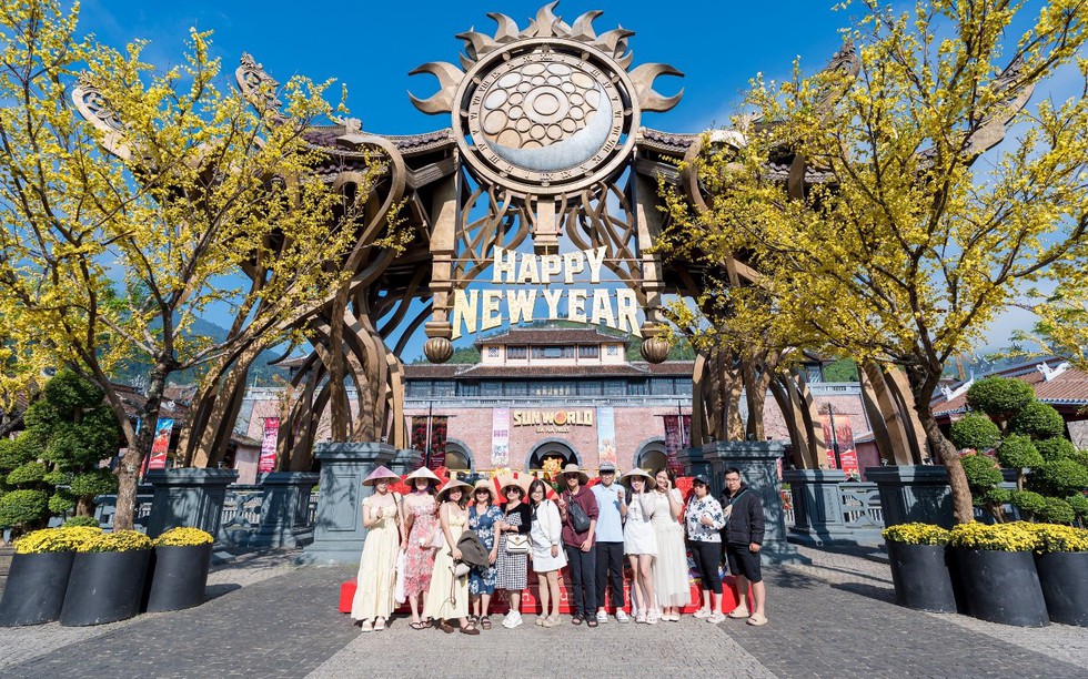 Không chỉ có Lễ hội hoa Tulip trên đỉnh Bà Nà, đây mới là lý do khiến Đà Nẵng hút khách trong tháng 3