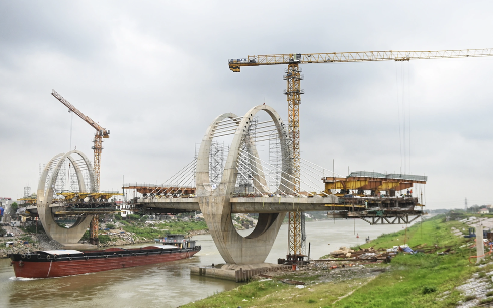 Cây cầu 1.800 tỷ thay thế cây cầu hơn 100 năm tuổi sẽ bị phá dỡ ở Hà Nội: Chưa thành hình sau gần 3 năm khởi công