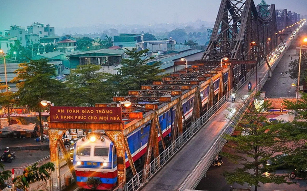 Ngày mai, cây cầu thép có tuổi đời lớn nhất Việt Nam chính thức dừng hoạt động