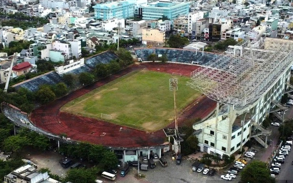 Sau 15 năm ‘đứng bánh’, sân vận động 28.000 chỗ ngồi tại thành phố rộng nhất Việt Nam sắp bị xóa sổ hoàn toàn