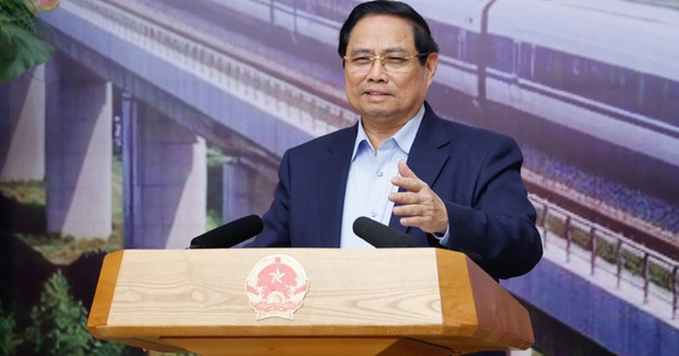 Thủ tướng: Tối ưu hóa hiệu quả các dự án và làm chủ công nghệ đường sắt