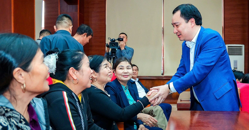 Ứng cử viên ĐBQH Vũ Văn Tiến: "Đi xa bằng tài năng, đi bền bằng tình nghĩa và cội nguồn"