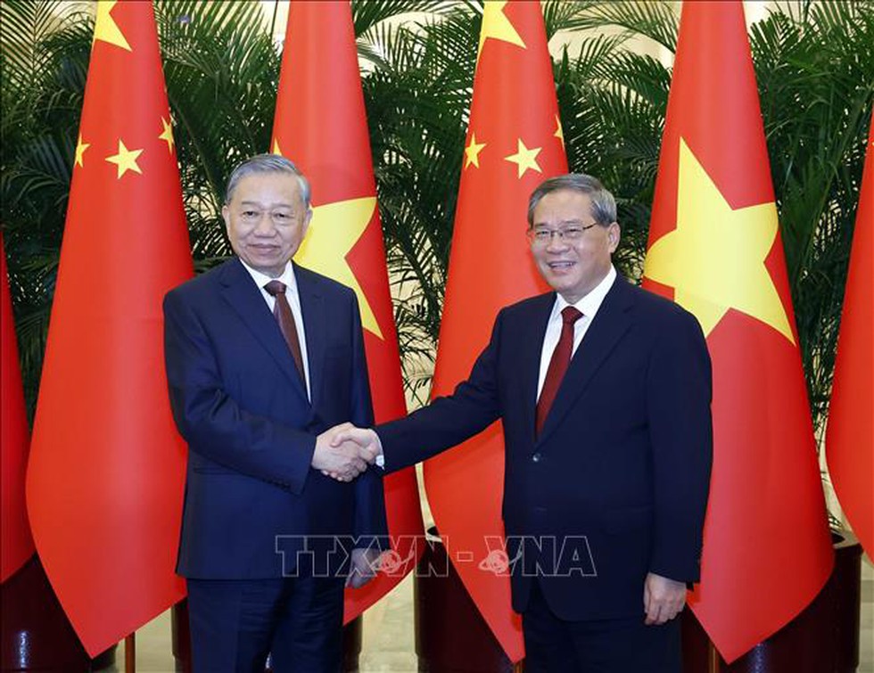 Thủ tướng Quốc vụ viện Lý Cường: Ủng hộ Việt Nam tham gia chuỗi hoạt động “Chia sẻ thị trường lớn - Xuất khẩu Trung Quốc”