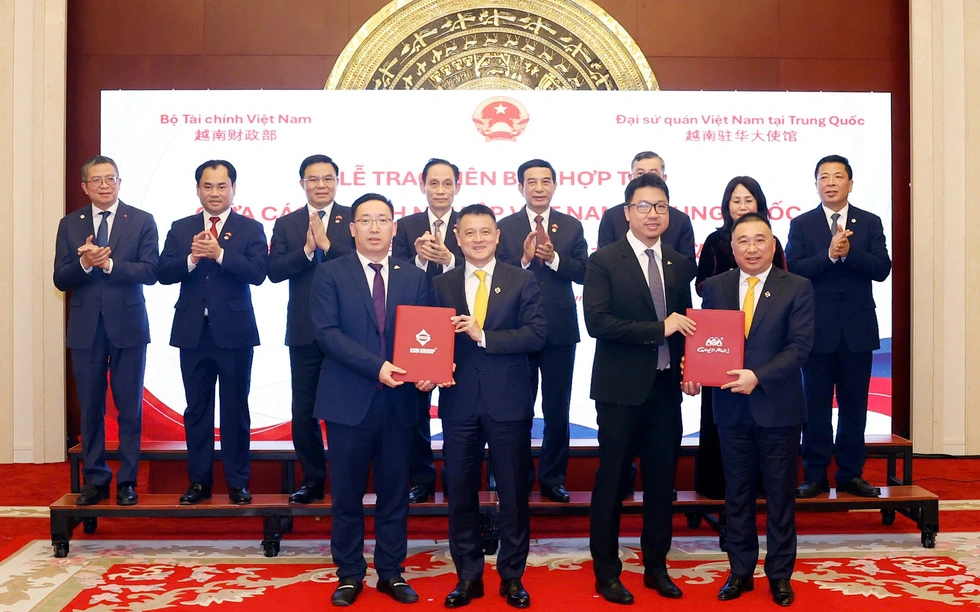 Sun Group ký biên bản ghi nhớ trị giá 2,3 tỷ USD hợp tác với "ông lớn" thiết kế nội thất của Trung Quốc