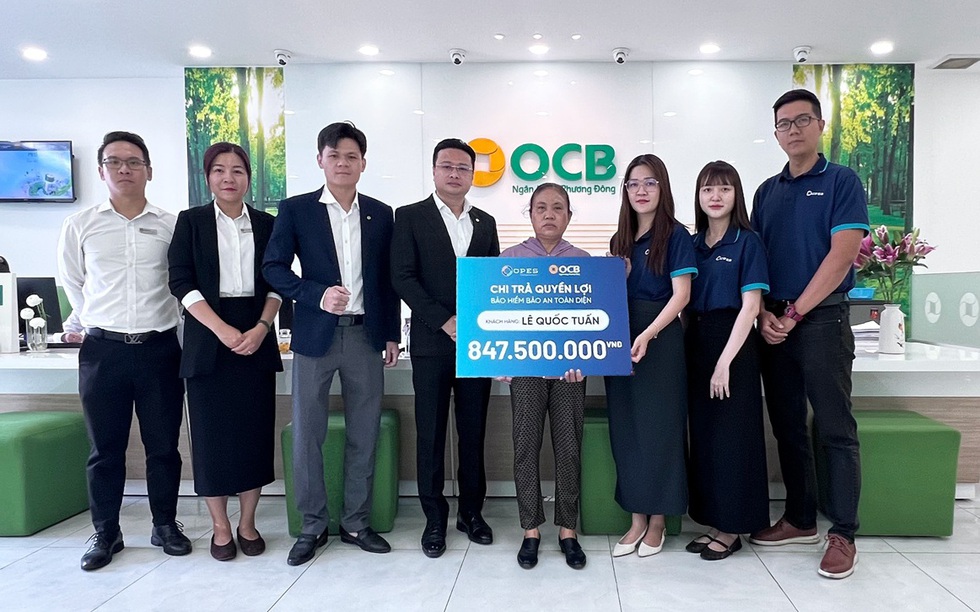 Bảo hiểm số OPES chi trả gần 1 tỷ đồng cho gia đình khách mua bảo hiểm