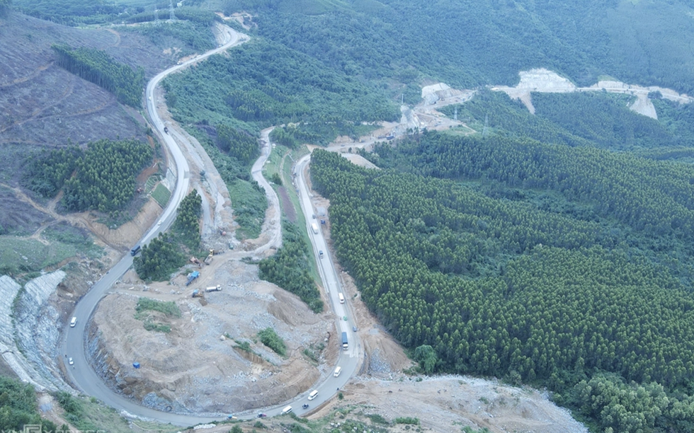 Người dân bị thu hồi đất tại dự án cao tốc 44.000 tỷ băng qua 2 con đèo hiểm trở chạy dọc tỉnh lớn thứ 2 Việt Nam sẽ được tăng mức bồi thường