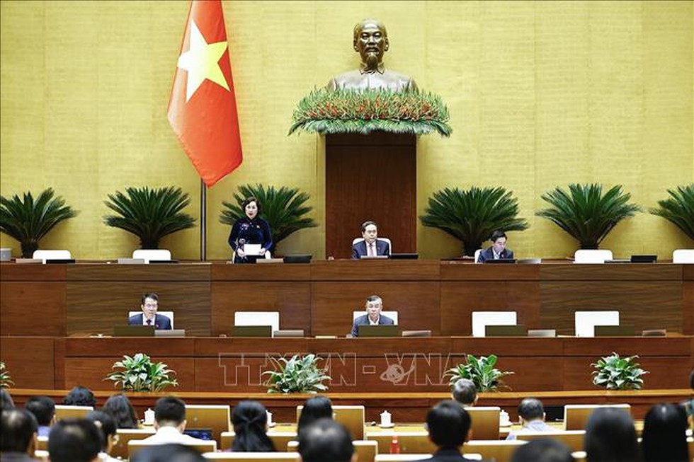 Quốc hội thảo luận về dự án Luật sửa đổi, bổ sung một số điều của 4 luật về thuế