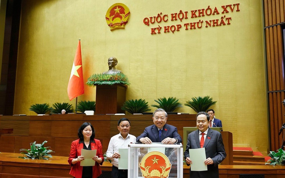 Quốc hội tiếp tục công tác nhân sự, kiện toàn bộ máy lãnh đạo