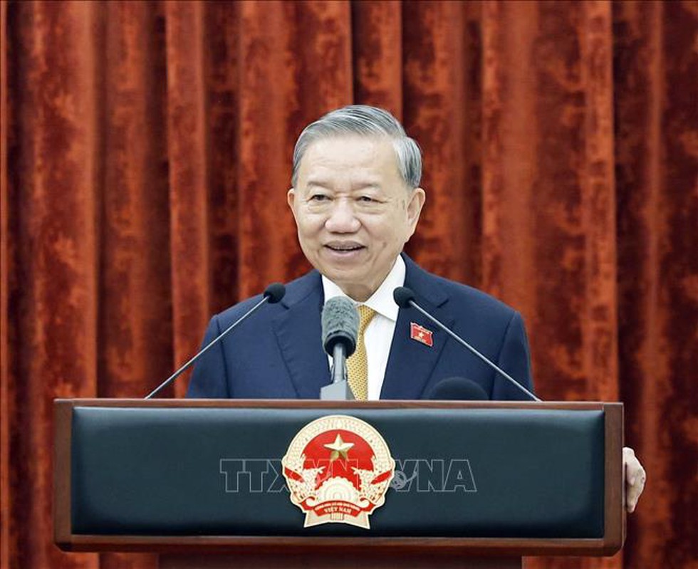 Tổng Bí thư, Chủ tịch nước Tô Lâm gặp mặt cán bộ Văn phòng Chủ tịch nước