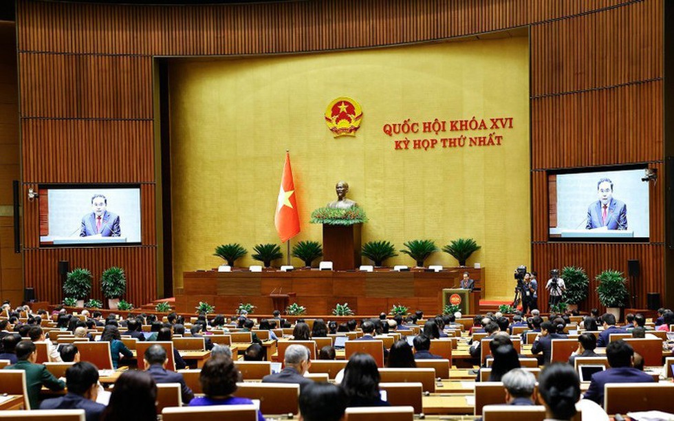 Thông qua Nghị quyết bầu Tổng Bí thư Tô Lâm giữ chức Chủ tịch nước khoá XVI