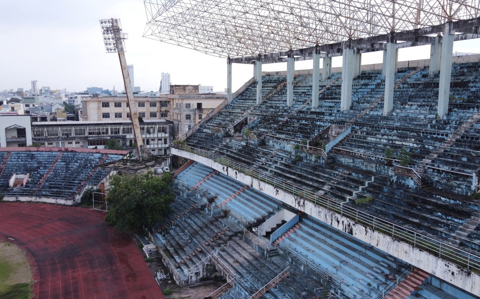 Sân vận động 28.000 chỗ tại TP đáng sống nhất Việt Nam lên sàn đấu giá, khởi điểm hơn 9.700 tỷ