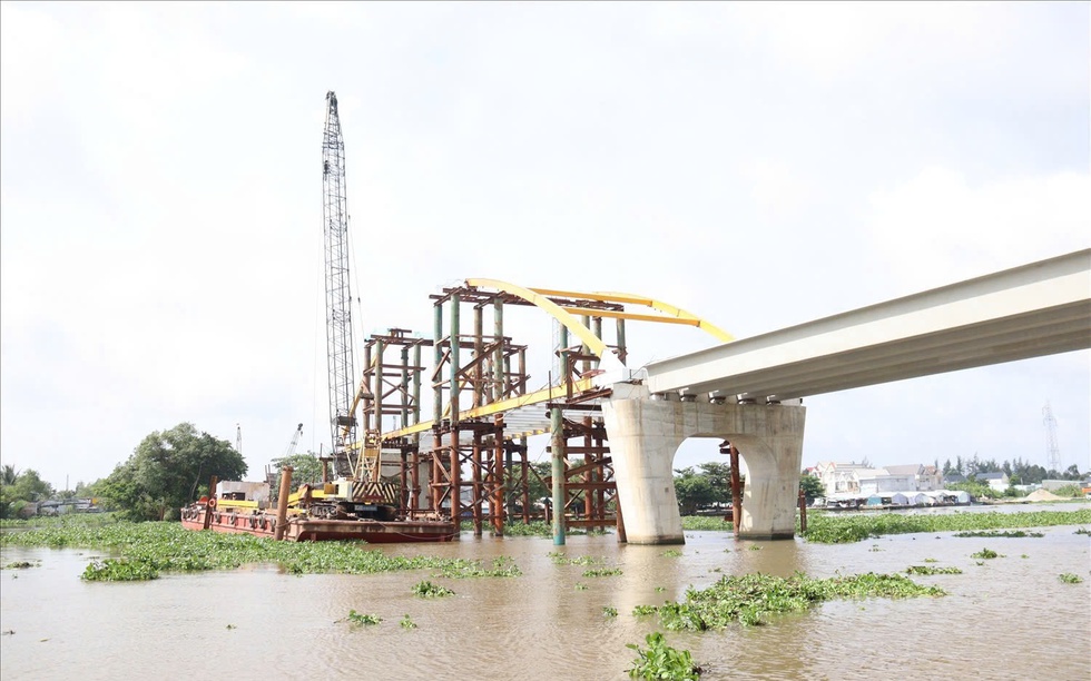 4 tháng nữa, đoạn đường hơn 52km thuộc đường Hồ Chí Minh buộc phải hoàn thành