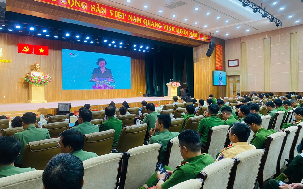 Phát động chương trình “Bảo vệ và Hỗ trợ trẻ em phát triển trên môi trường mạng giai đoạn 2026 - 2030”