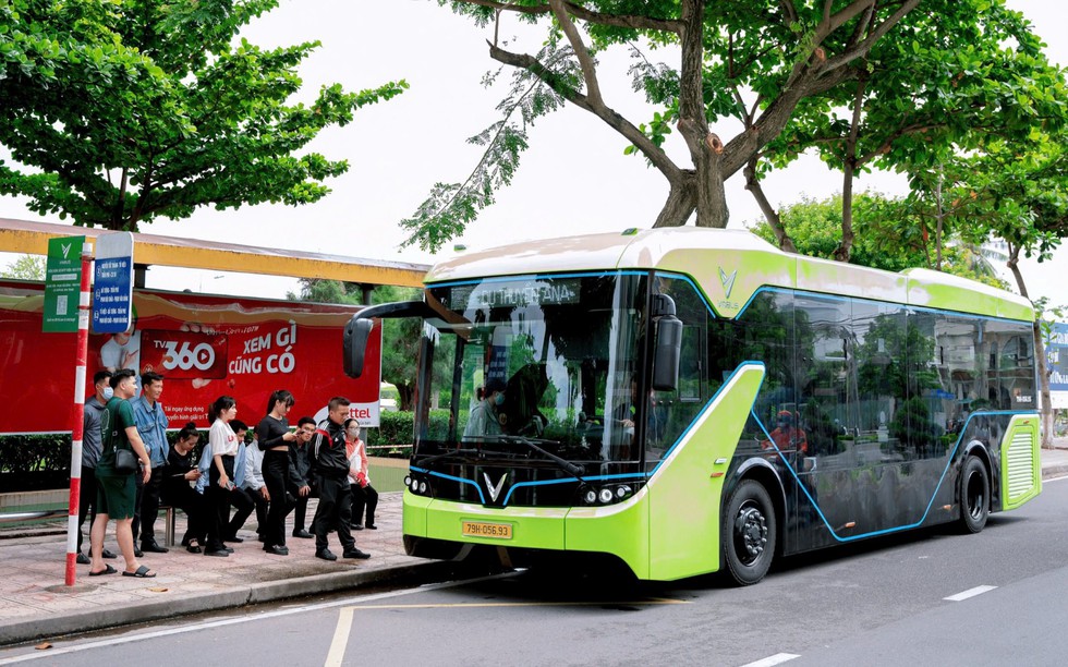 Ngày càng nhiều người hỏi: Bao giờ VinBus mở thêm tuyến mới?