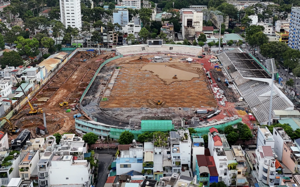 Sân vận động hơn 100 năm tuổi tại TP giàu nhất cả nước sau gần 3 tháng ‘đóng cửa’