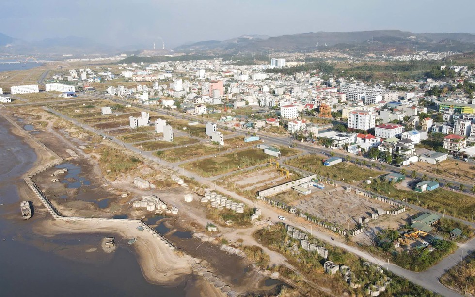 Quảng Ninh: Xử lý nghiêm các dự án chậm tiến độ