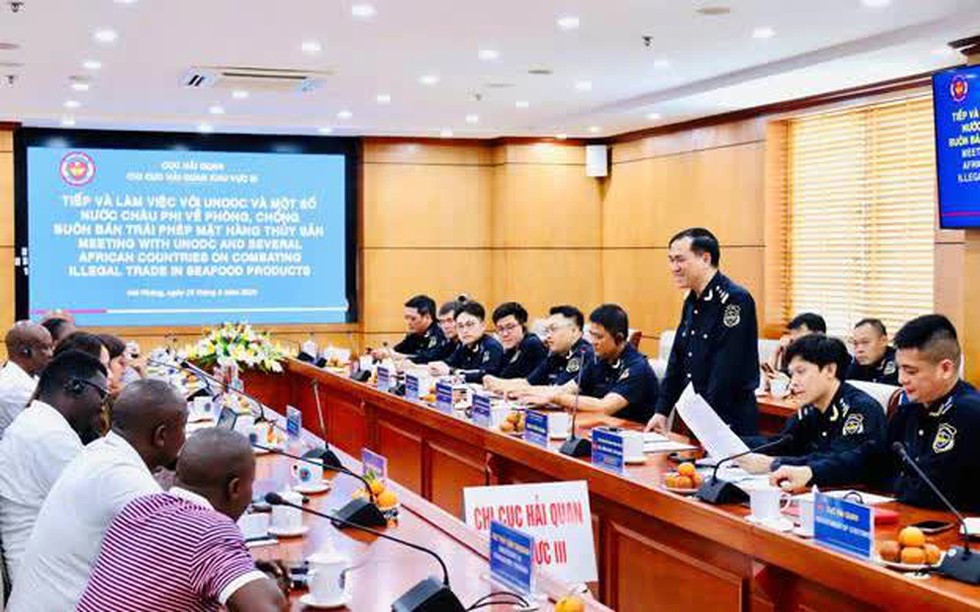 Hải quan Việt Nam tăng cường hợp tác với các cơ quan thực thi pháp luật Tanzania, Namibia về kiểm soát hoạt động vận chuyển, mua bán thủy sản đánh bắt trái phép và loài thủy sản thuộc CITES