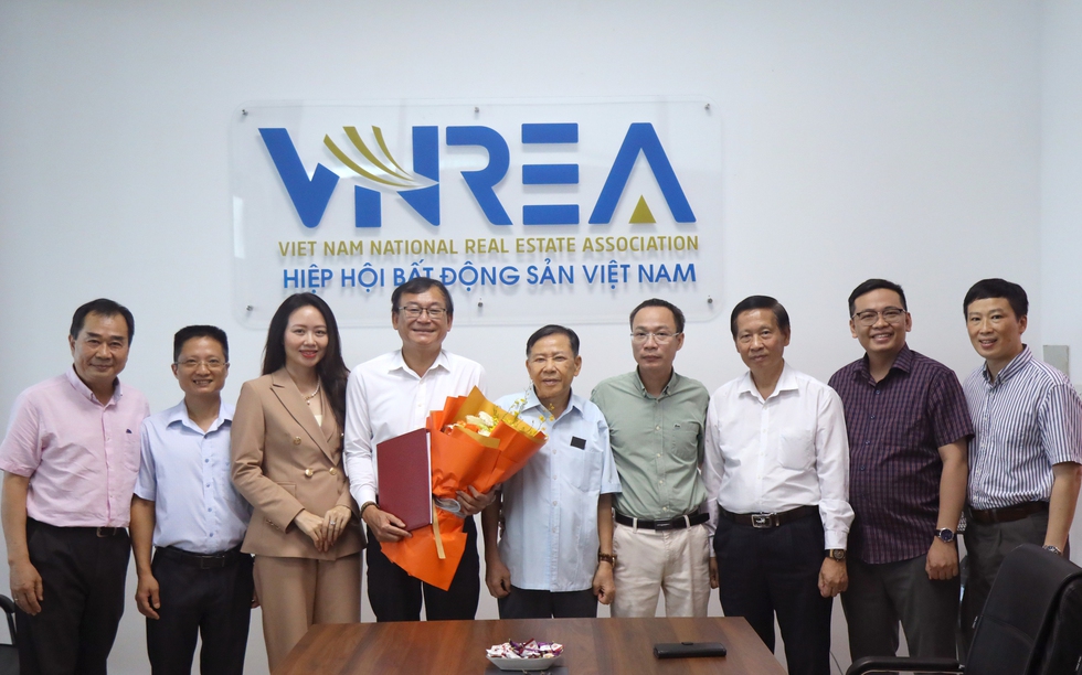 Bổ nhiệm PGS. TS. Nguyễn Quang Tuyến làm Trưởng ban Pháp chế Hiệp hội Bất động sản Việt Nam