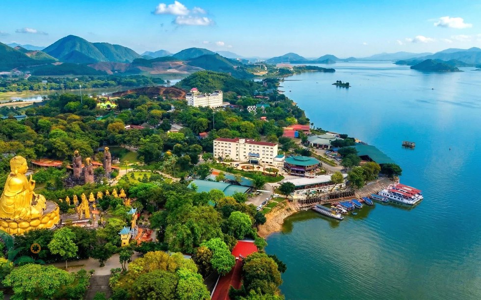 Đề xuất thu hồi gần 145ha đất làm khu đô thị tại nơi vừa dừng dự án tâm linh cao nhất thế giới của Việt Nam