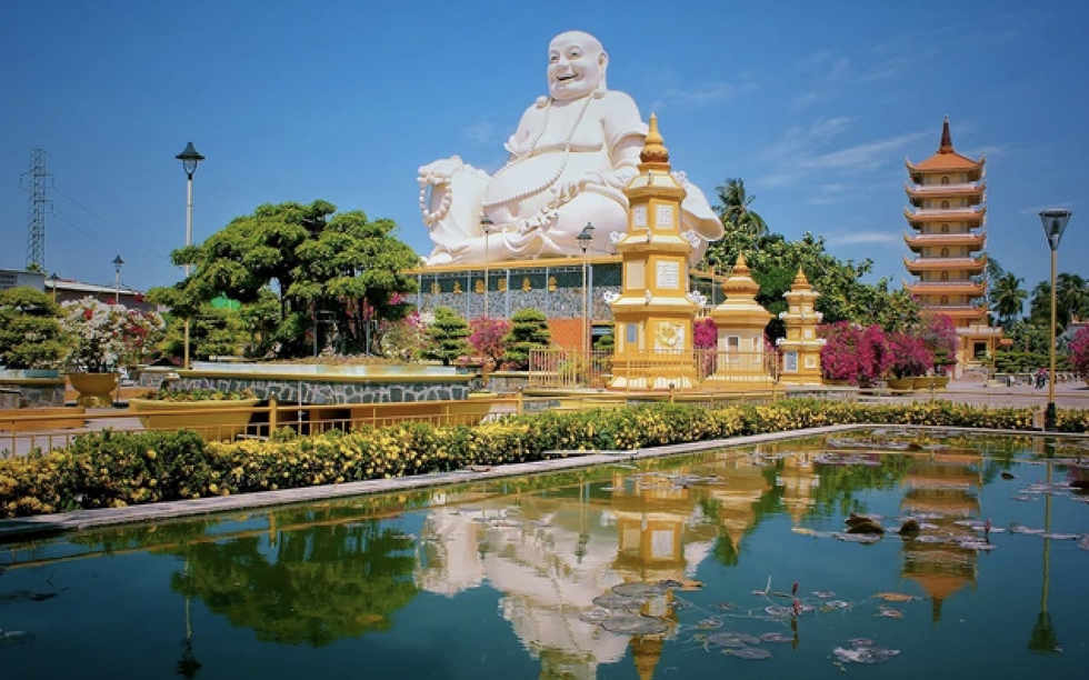 Lần đầu tiên trong lịch sử, Việt Nam có một công trình tâm linh đứng chung bảng xếp hạng với Trung Quốc về quy mô lớn nhất thế giới