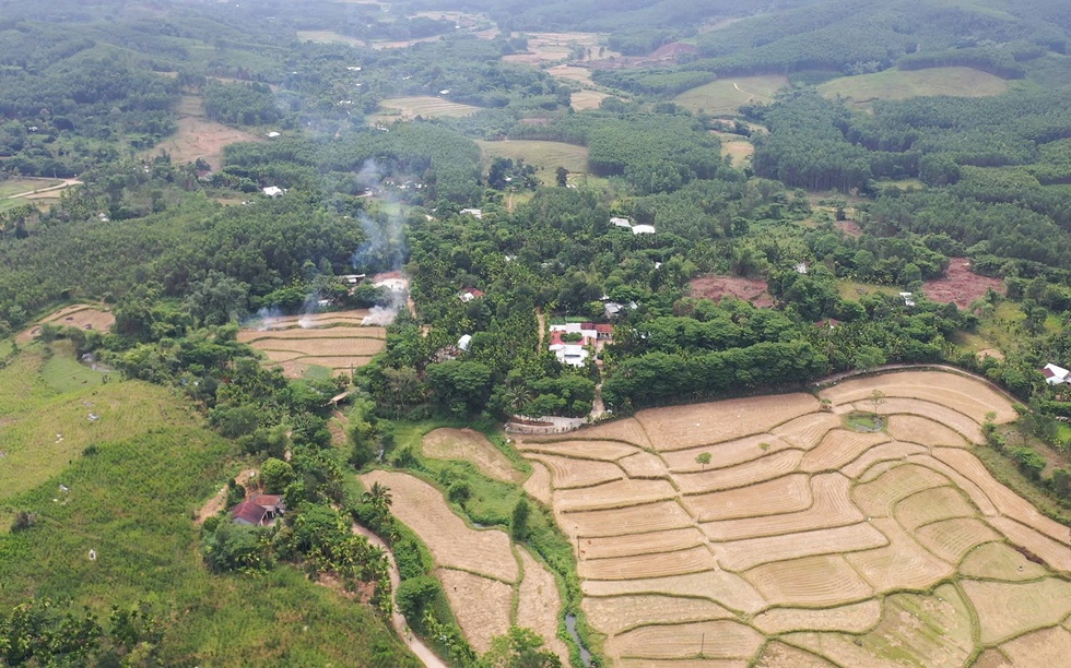 Một xã mới, một khát vọng mới, một bài toán phát triển mới của vùng Tây Đà Nẵng