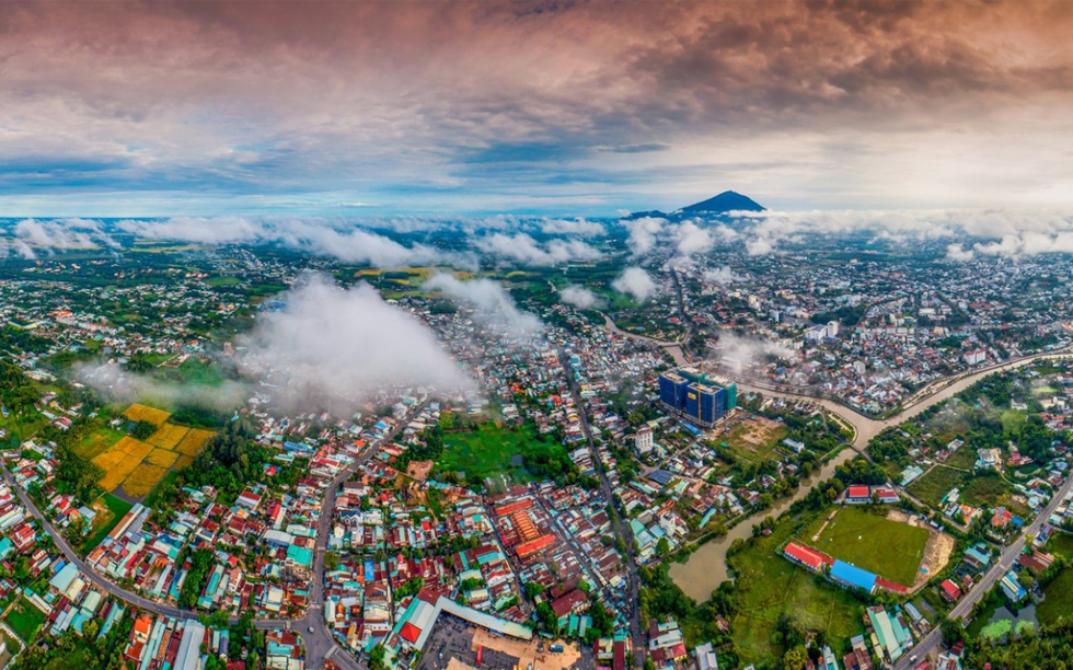 Một tỉnh lớn phía Nam muốn lên thành phố trực thuộc Trung ương, hướng tới cực tăng trưởng mới của Đông Nam Bộ