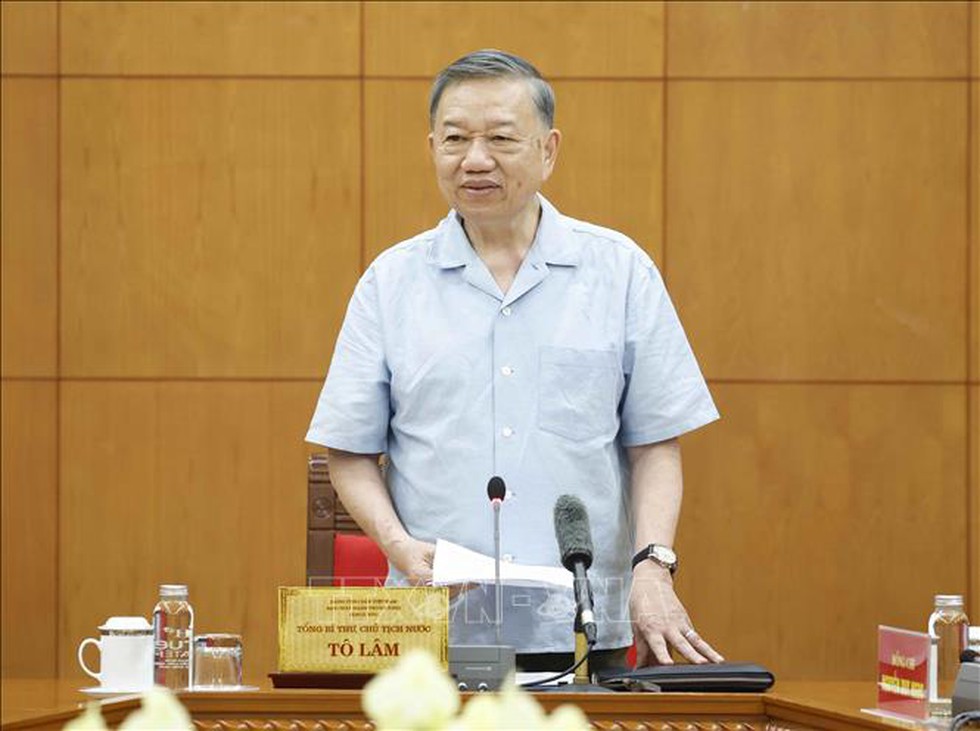 Đặt công nghiệp hàng hải đúng vị trí trong chiến lược xây dựng Việt Nam thành quốc gia biển mạnh