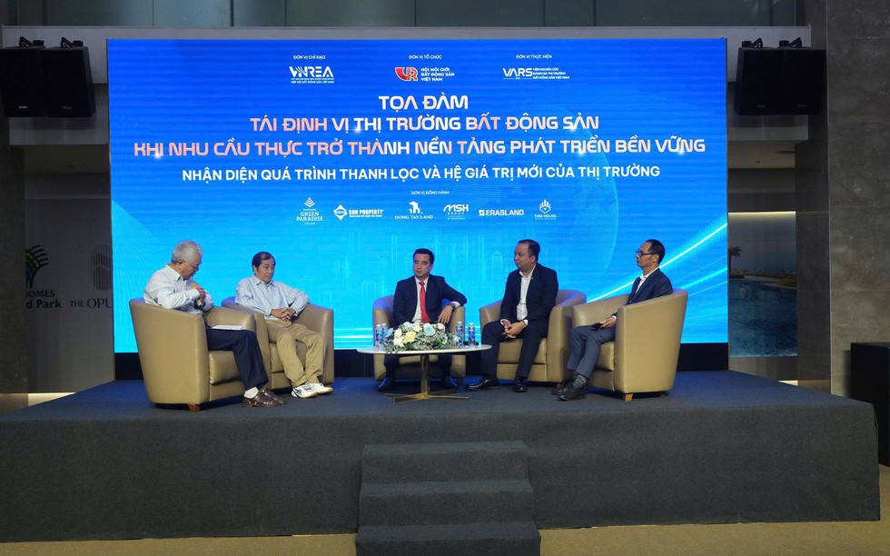 Hết thời "đón sóng": Dòng tiền bất động sản chuyển hướng sang tài sản có giá trị thực