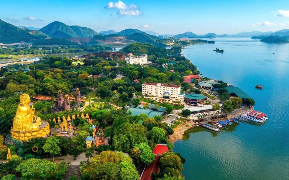 Chính thức chấm dứt hoạt động công trình tâm linh cao nhất thế giới của Việt Nam
