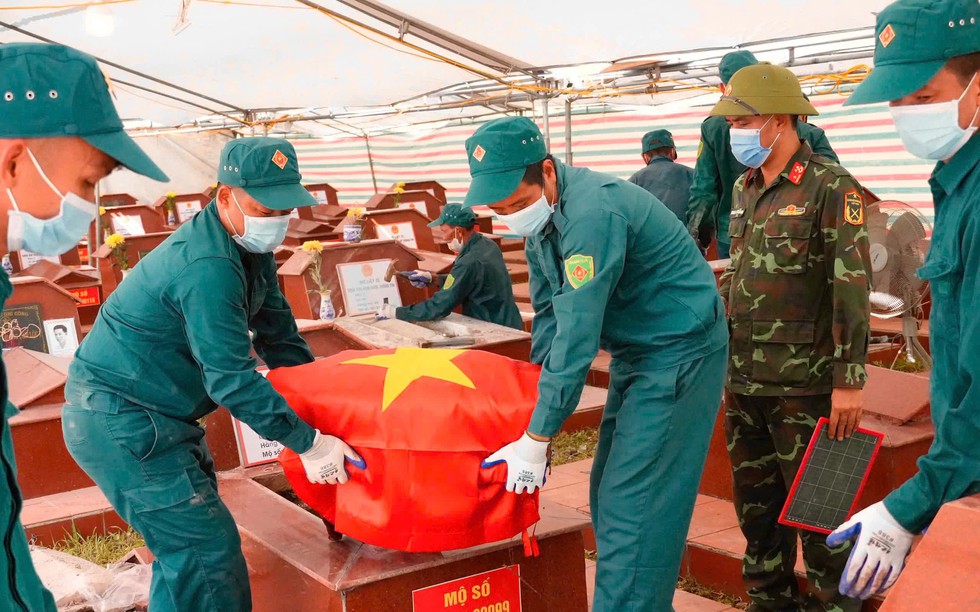 Quảng Ninh: Địa phương đầu tiên hoàn thành lấy mẫu hài cốt liệt sỹ để xác minh danh tính