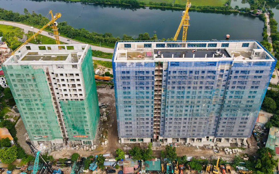Hà Nội: Cận cảnh nhà ở xã hội vừa cất nóc tại dự án Handico Riverside hơn 1.000 tỷ đồng
