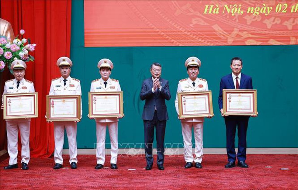 Thủ tướng Lê Minh Hưng: Cần gắn bảo đảm an ninh với mở rộng không gian phát triển đất nước