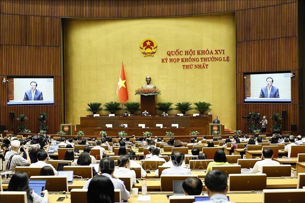 Khơi thông thị trường bất động sản, giữ vững 'lá chắn' bảo vệ người mua