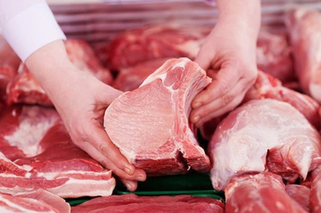 Việt Nam tiếp tục nhập thêm thịt lợn